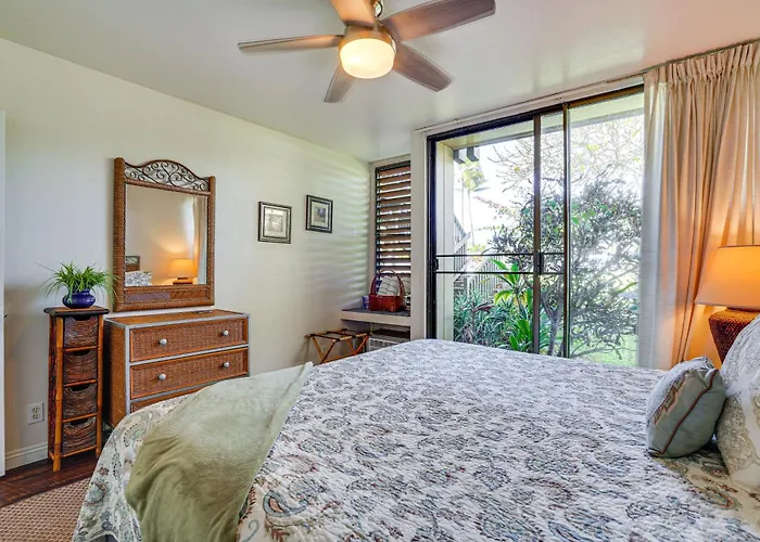 Turtle Bay Condo W/ Pool Access & Golf Course!