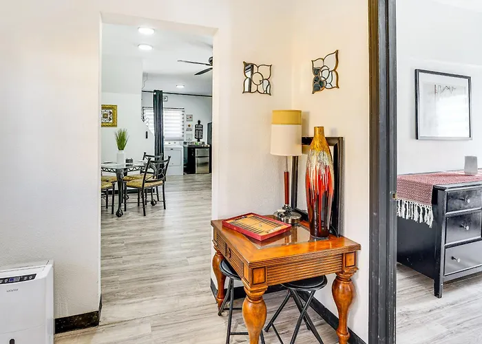 Springdale Vacation Rental ~ 9 Mi To Fayetteville!