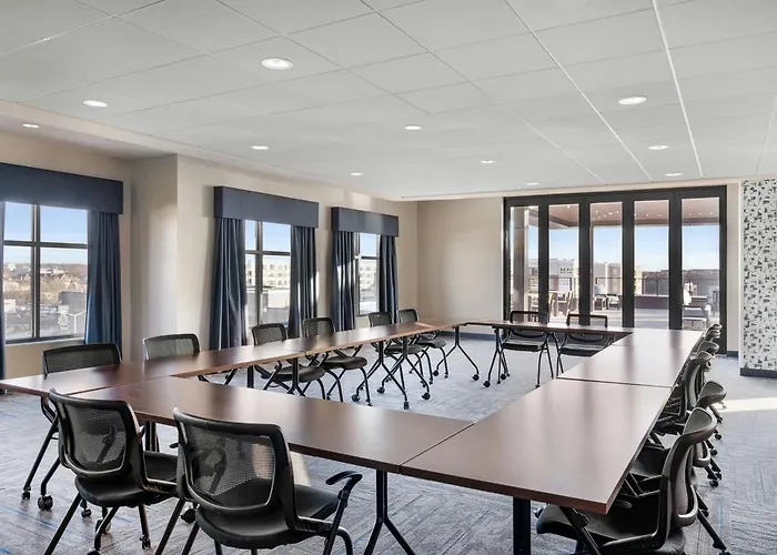 Residence Inn By Marriott Milwaukee Brookfield At Poplar Creek