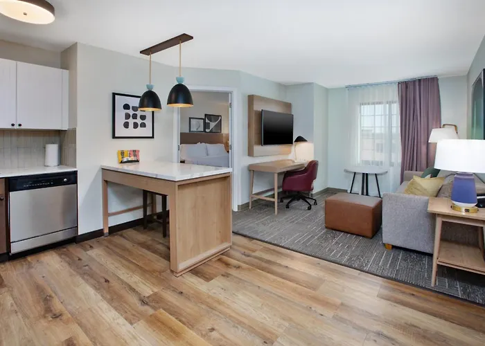 Staybridge Suites Omaha 80Th And Dodge By Ihg