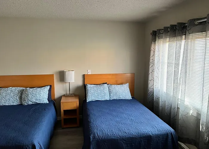 Garden Of The Gods Motel