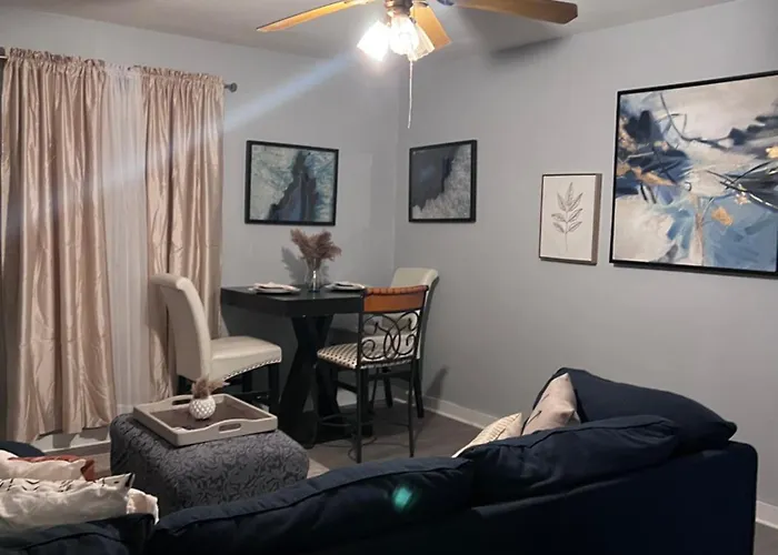 Bluebonnet Apartment Athens Tx King Size Bed 2 Min From Courthouse