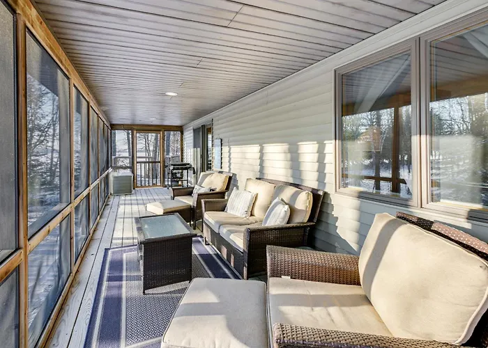 Hot Tub & Boat Dock: Waterfront Maine Retreat!
