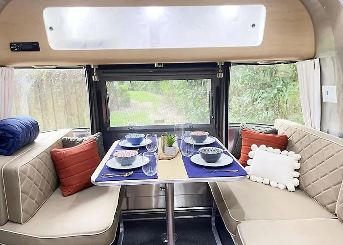 Limited Edition Airstream Midway Downtown & Beach