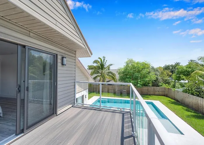 Wonderful Tropical Pool House Delray Near Ocean
