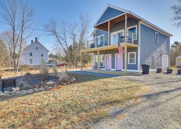 Deck W/ Water Views: Quiet East Boothbay Retreat!