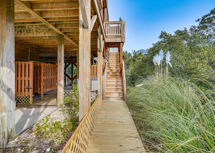 Rooftop Deck & Hot Tub: Outer Banks Family Getaway