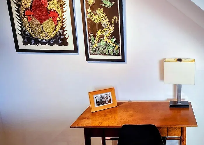 Chic Townhome Haven Rooted Downtown