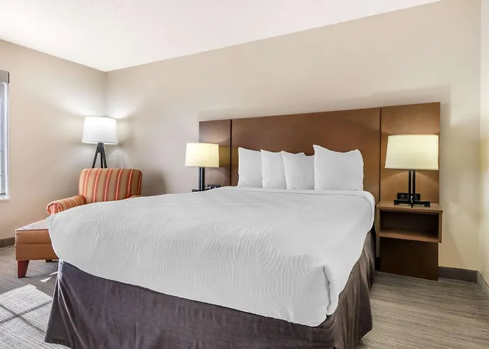 Country Inn & Suites By Radisson, Watertown, Sd