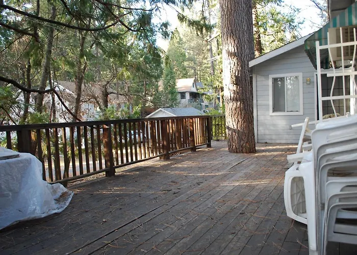 Cedar-Lake Area