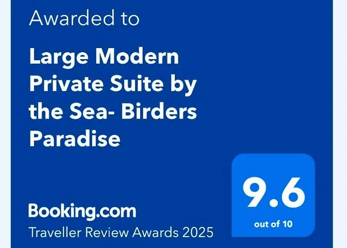 Large Modern Private Suite By The Sea- Birders Paradise