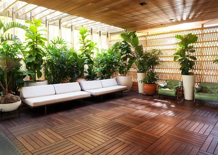 The Laylow Waikiki, Autograph Collection