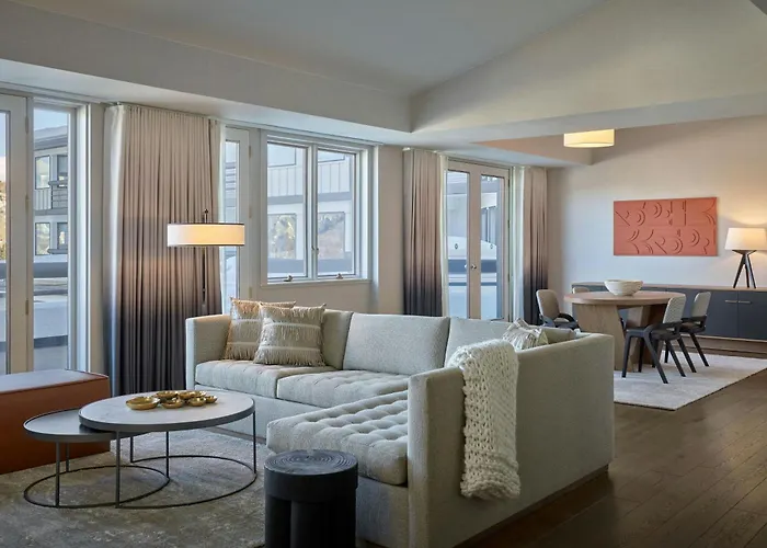 Viewline Resort Snowmass, Autograph Collection