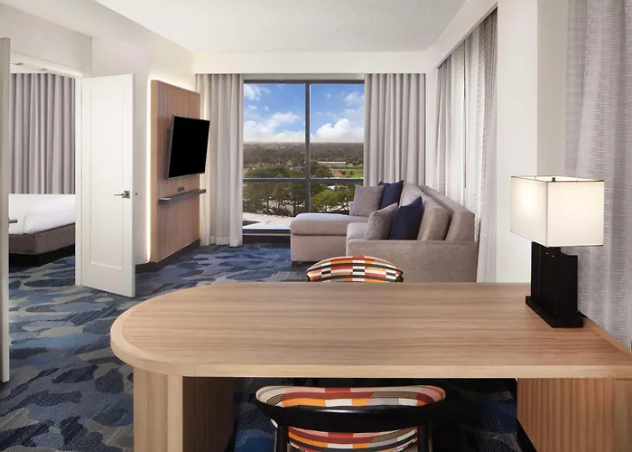 Embassy Suites By Hilton Palm Beach Gardens Pga Boulevard