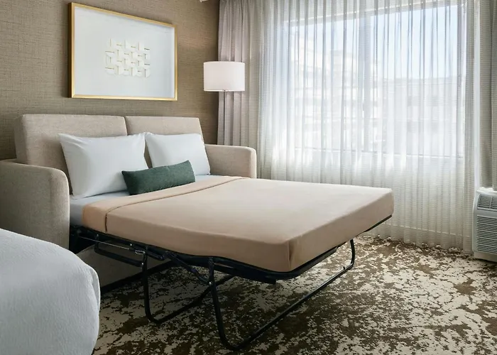Courtyard By Marriott Los Angeles Pasadena Old Town