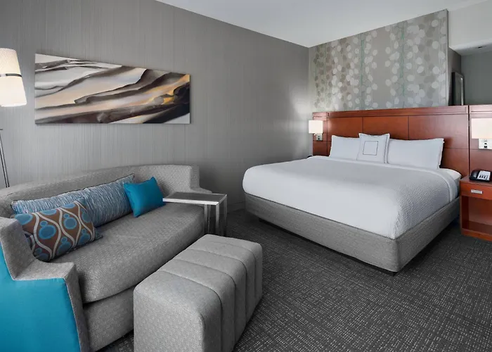 Hotel Courtyard By Marriott Flagstaff
