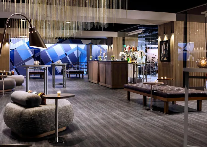 Renaissance Reno Downtown Hotel & Spa