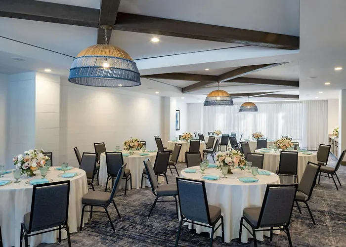 Delta Hotels By Marriott Jacksonville Deerwood