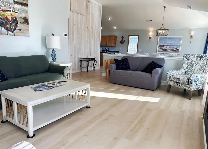 Updated Listing! 4 Min To Beach, Pool, Spa, Games