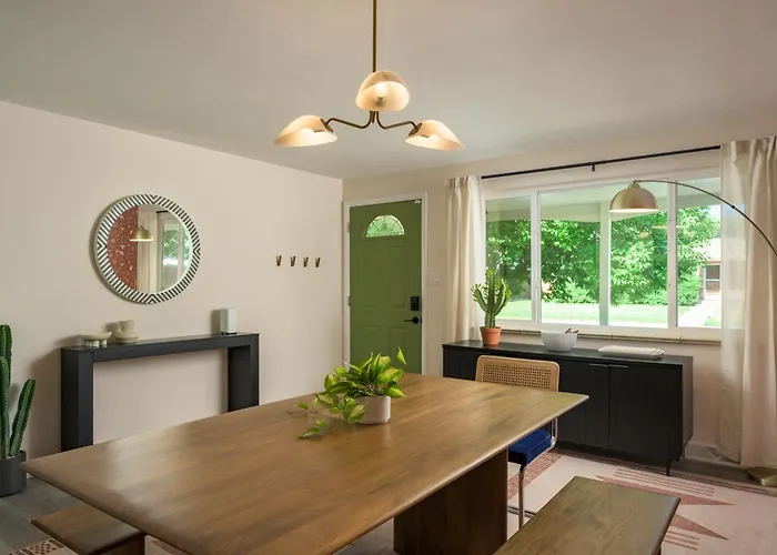 Modern, Luxury Home With Hot Tub, Gym, Sauna, And 12 Minutes To Downtown Denver