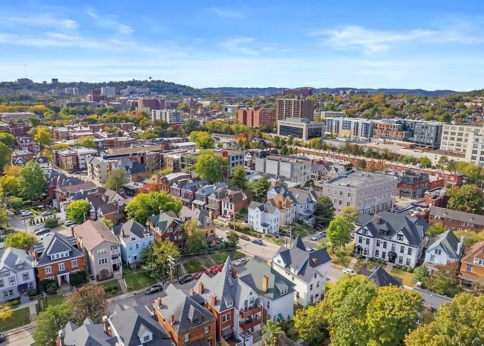 Shadyside, Central !2 Bright And Stylish Studio With Free Parking
