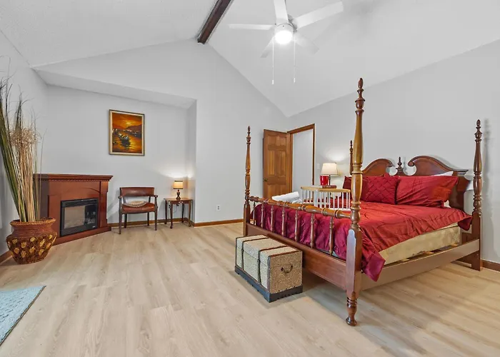 Spacious 3Br Retreat Near Summit Skyride & Stone Mountain Park