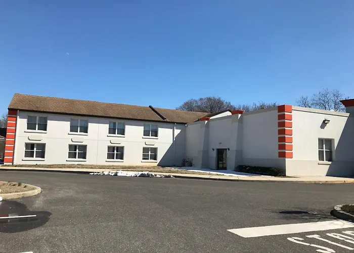 Travelodge By Wyndham Bellmawr