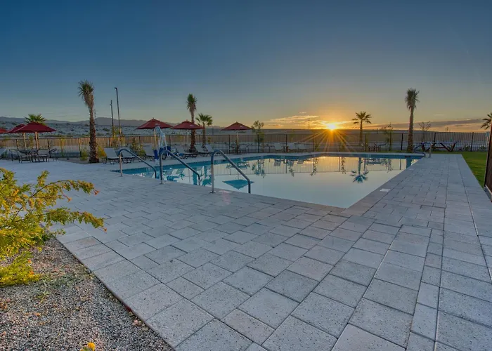 Coachella Lakes Rv Resort