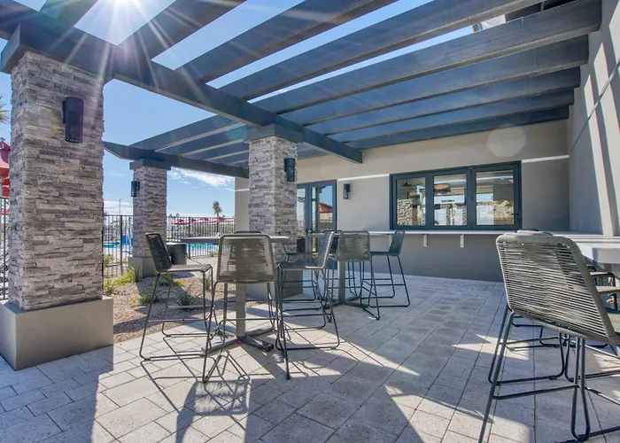 Coachella Lakes Rv Resort