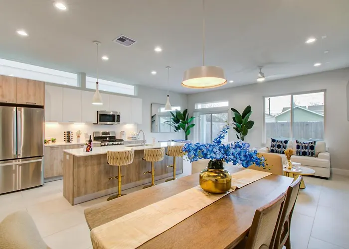 Luxe Family Stay Near Nrg Game & Rodeo