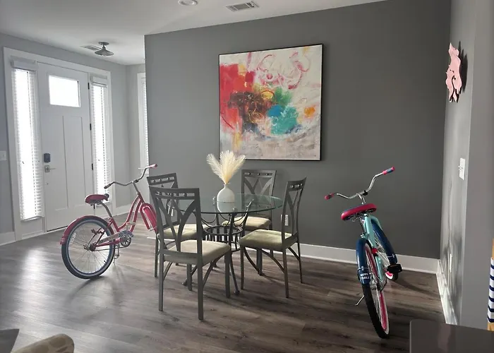 Luxury 2Br Gated Community Pets Parking