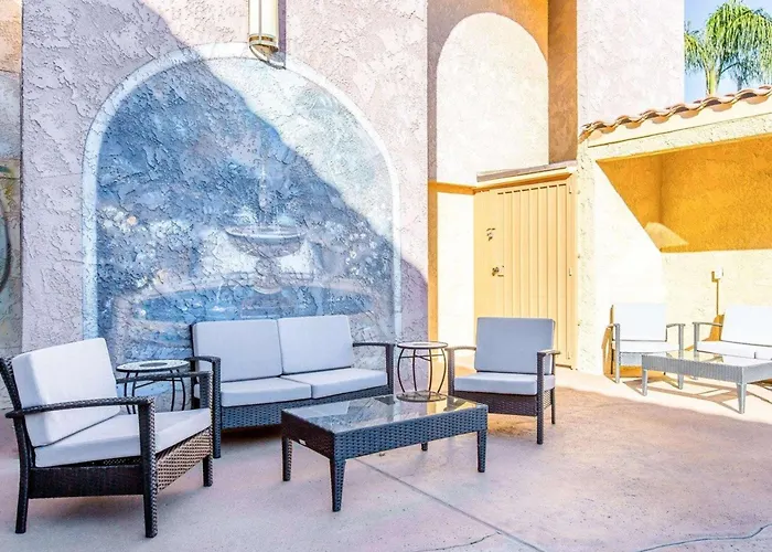 Rodeway Inn & Suites Colton