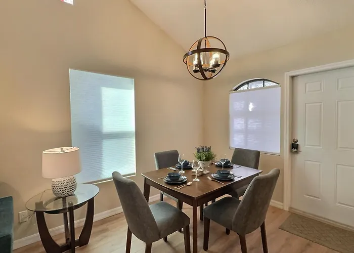 Siesta Key Beachside Getaway Cottage Walking Distance To Beach And Village