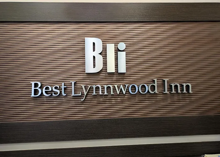 Best Lynnwood Inn