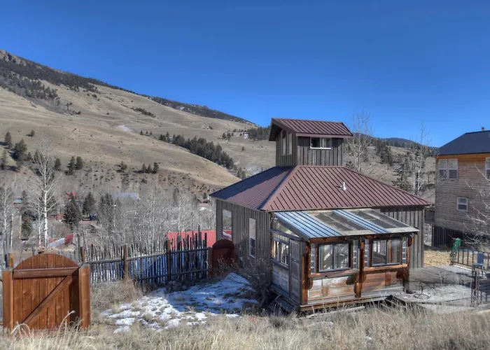 Hilltop House In Creede, Co