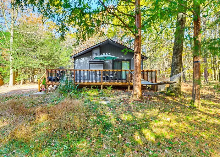 Peaceful Pocono Gem! Cabin 6 Mi To Dtwn Jim Thorpe