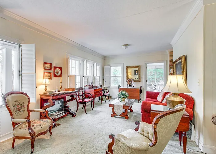 Central & Ornate Sewanee Home W/ Screened-In Porch