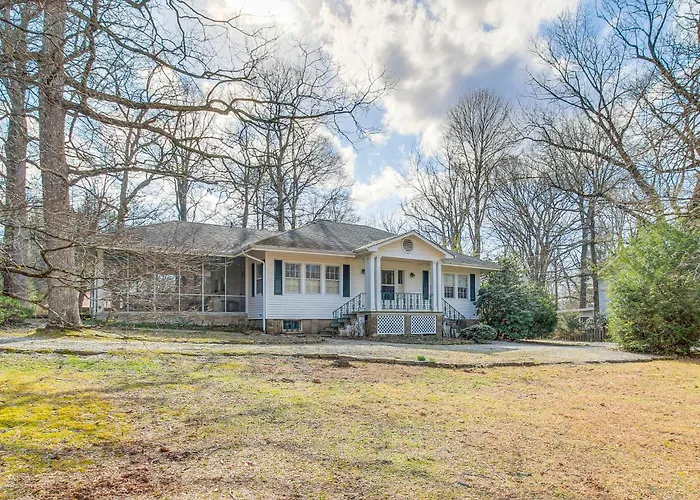 Central & Ornate Sewanee Home W/ Screened-In Porch