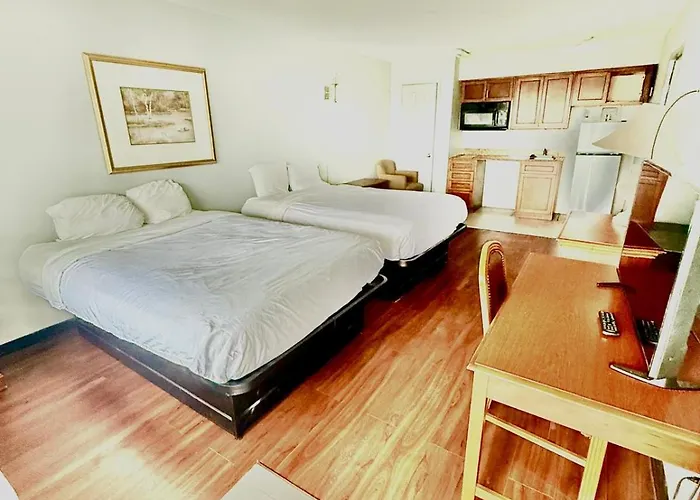 Vip Inn And Suites