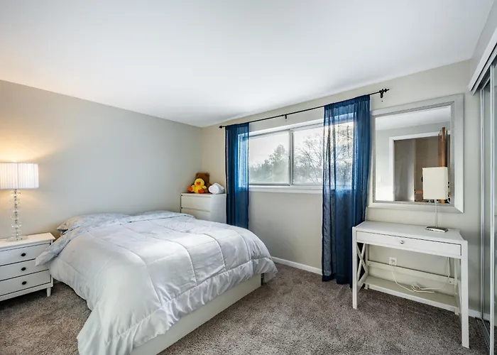 Charming Ann Arbor Home, Near Parks & Shops