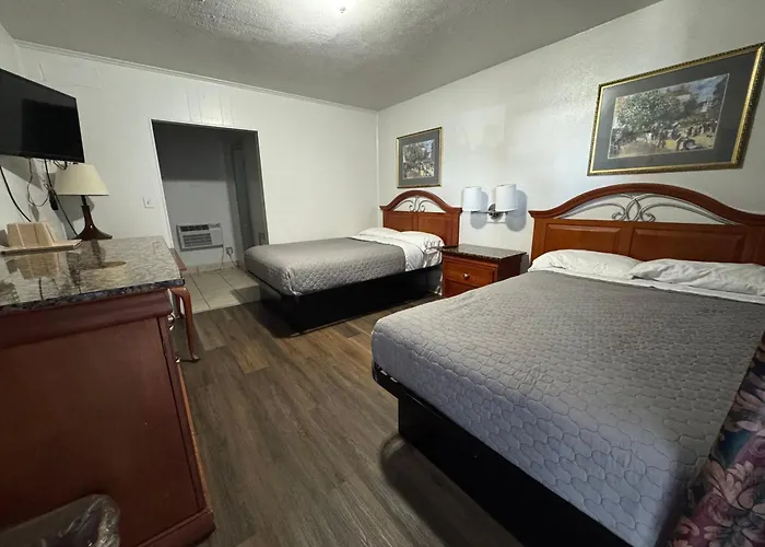 Royal Inn