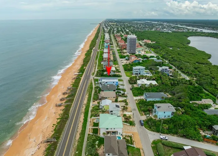 Steps To Flagler Beach! Cozy 1-Br Oceanfront Retreat Dog-Friendly