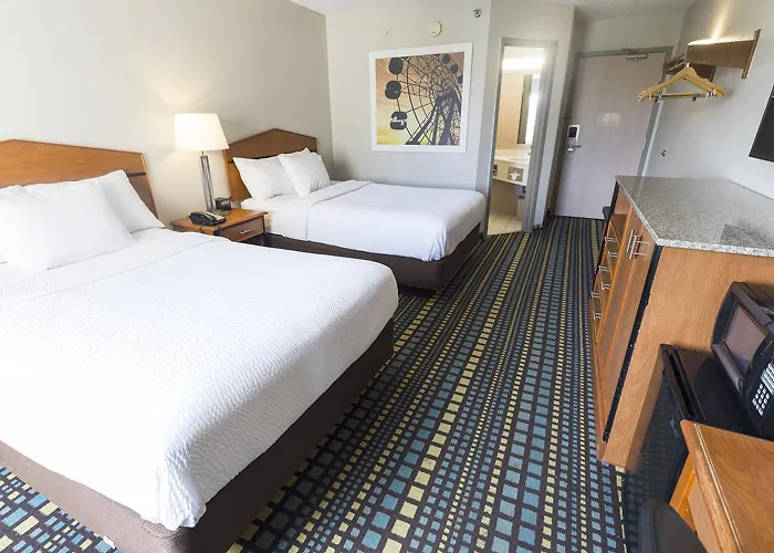 Days Inn By Wyndham Florence Cincinnati Area