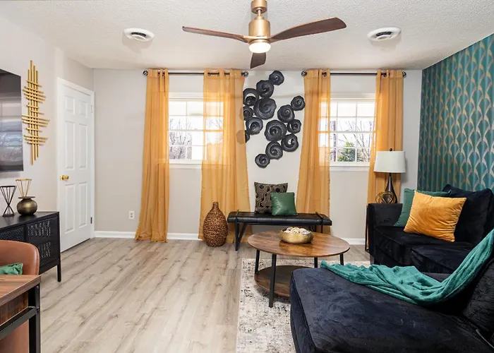 Family Friendly & 5-Mins To Downtown Graham