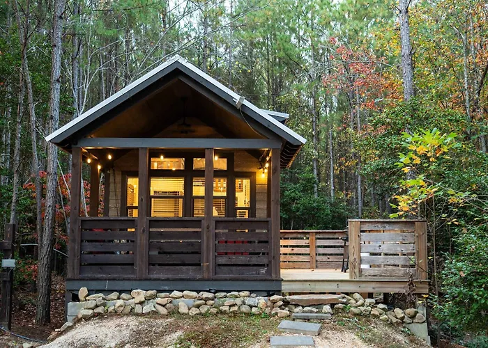 Firefly At Mentone With Hot Tub & Internet