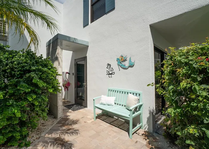 Moon Bay C1 Key Largo Sunsets - 2 Bedroom Townhouse Sleeps 4