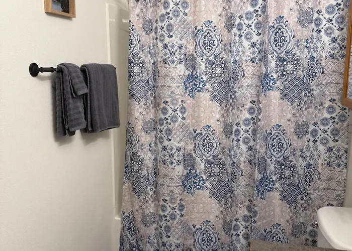 Home Away From Home -3 Bedrooms