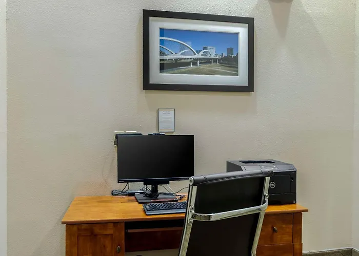 Comfort Suites Benbrook - Fort Worth Southwest