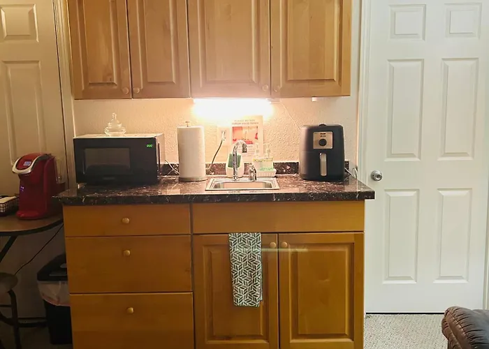 Emerald City Studio Suite