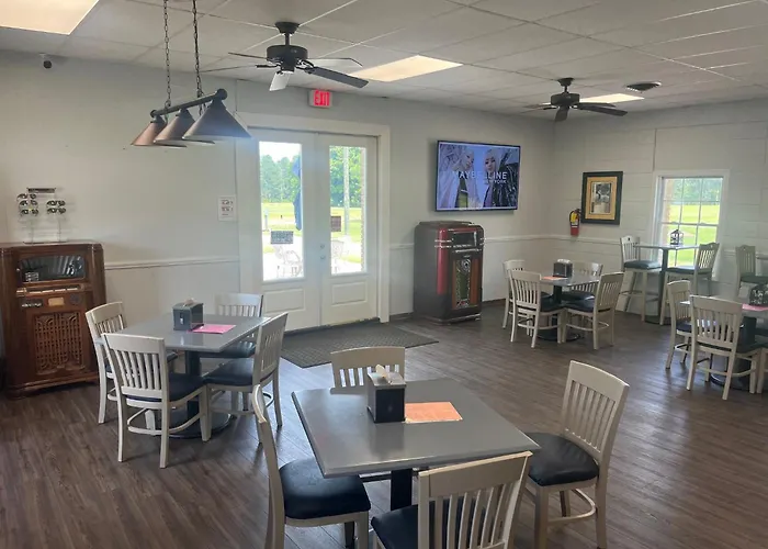 Wanee Lake Golf & Rv Resort